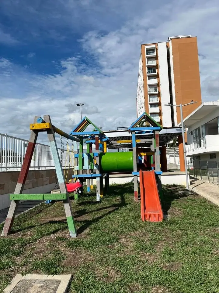 Parques infantiles - Imagen 1